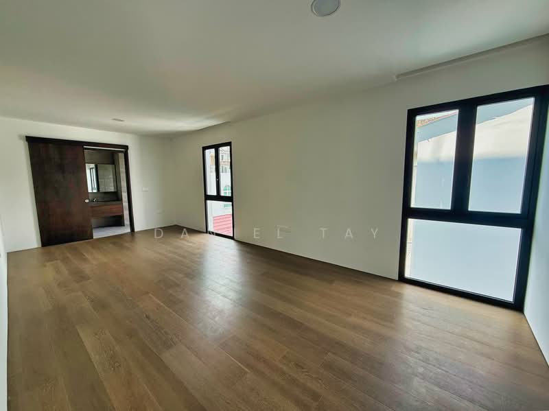 Henry Park Primary · Natural Open-Air Basement · Pool & Lift, Grove Drive · Holland Road · Mount Sinai, 5 Bedrooms, 12,110 sqft, Bungalow House For Sale, by Daniel Tay, 500140891 - PropertyGuru.com.sg