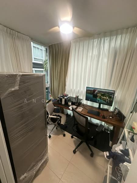 Blu Coral Condo, 129 Lorong L Telok Kurau, 3 Bedrooms, 1,195 sqft, Condominium For Rent, by Angelin Loh, 500140893 - Study - PropertyGuru.com.sg