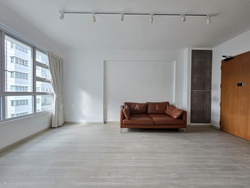 116A Jalan Tenteram, 116A Jalan Tenteram, 2 Bedrooms, 721 sqft, HDB Flat For Sale, by Ferlicia Lim, 500140910 - Living Room - PropertyGuru.com.sg