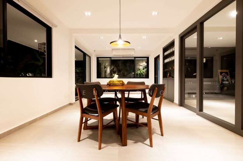 PHOENIX HEIGHTS, , 6 Bedrooms, 4,000 sqft, Semi-Detached House For Sale, by Henry Ong, 500140916 - Dining Room - PropertyGuru.com.sg