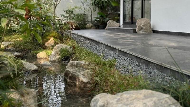 PHOENIX HEIGHTS, , 6 Bedrooms, 4,000 sqft, Semi-Detached House For Sale, by Henry Ong, 500140916 - PropertyGuru.com.sg