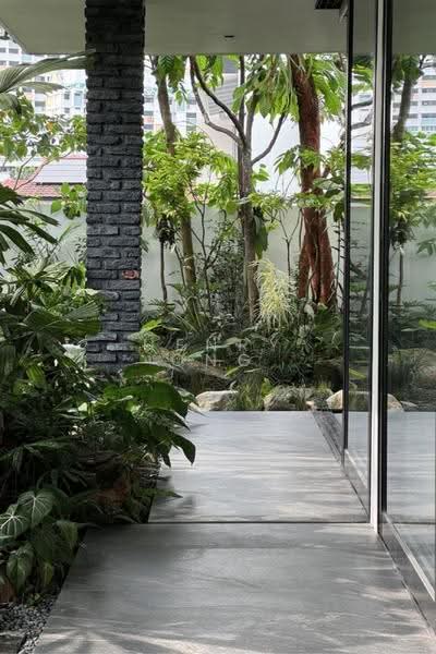 PHOENIX HEIGHTS, , 6 Bedrooms, 4,000 sqft, Semi-Detached House For Sale, by Henry Ong, 500140916 - PropertyGuru.com.sg