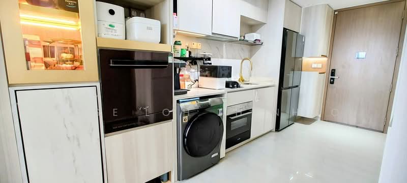 Whistler Grand, 107 West Coast Vale, 2 Bedrooms, 689 sqft, Condominium For Sale, by Jose Loh Zhenhao, 500140917 - Kitchen - PropertyGuru.com.sg