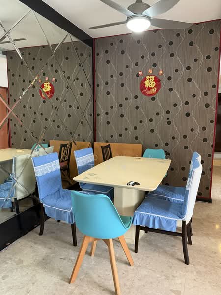 The Florida, 72 Hougang Avenue 7, 4 Bedrooms, 1,292 sqft, Condominium For Sale, by Coco Wang 王亚青, 500140924 - Dining Room - PropertyGuru.com.sg