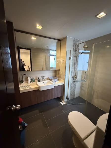The Florida, 72 Hougang Avenue 7, 4 Bedrooms, 1,292 sqft, Condominium For Sale, by Coco Wang 王亚青, 500140924 - Bathroom - PropertyGuru.com.sg