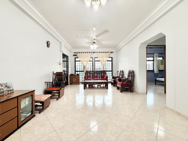 190B Rivervale Drive, 190B Rivervale Drive, 3 Bedrooms, 1,237 sqft, HDB Flat For Sale, by Aaron Teo, 500140925 - Living Room - PropertyGuru.com.sg