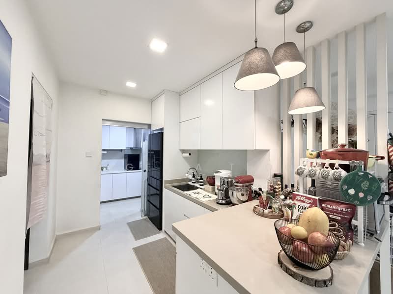 Cascadale, 730 Upper Changi Road East, 3 Bedrooms, 1,615 sqft, Condominium For Sale, by Angella Thoo, 500140929 - Kitchen - PropertyGuru.com.sg