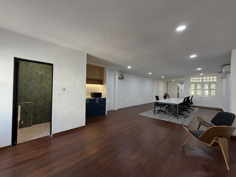 Shop Space or Retail for Rent Tras Street, Chinatown / Tanjong Pagar, 1,800 sqft, Shop / Shophouse For Rent, by Hosea Choo, 500140937 - Interior - CommercialGuru.com.sg