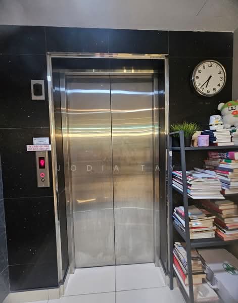 Student Hostel with 20 suites for rent, Tanjong Katong Rd, 10+ Bedrooms, 6,000 sqft, Shophouse For Rent, by Jodia Tay, 500140939 - Corridor - PropertyGuru.com.sg