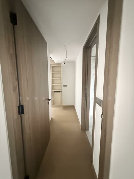 Sceneca Residence, Tanah Merah Kechil Link, 3 Bedrooms, 1,163 sqft, Condominium For Rent, by Terence Tang, 500140940 - Corridor - PropertyGuru.com.sg