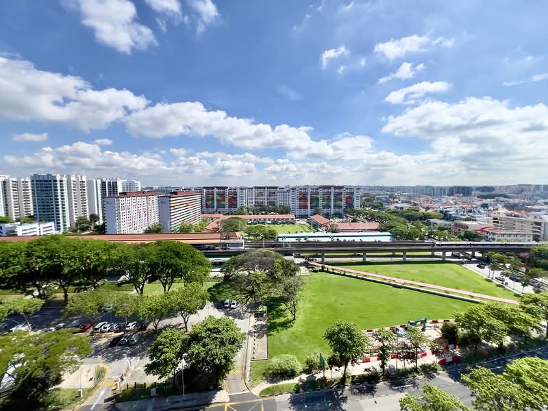 Parc Esta, 902 Sims Avenue, 3 Bedrooms, 958 sqft, Condominium For Sale, by Lorraine Tan Yu Lin, 500140947 - View - PropertyGuru.com.sg