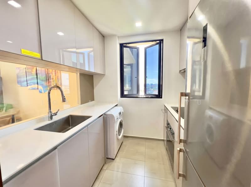 Parc Esta, 902 Sims Avenue, 3 Bedrooms, 958 sqft, Condominium For Sale, by Lorraine Tan Yu Lin, 500140947 - Kitchen - PropertyGuru.com.sg