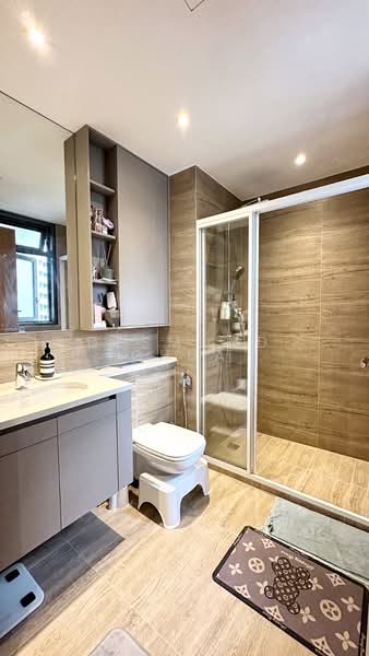 Rivercove Residences EC, 30 Anchorvale Ln, 3 Bedrooms, 1,076 sqft, Executive Condominium For Rent, by Desmond Chua, 500140948 - Bathroom - PropertyGuru.com.sg