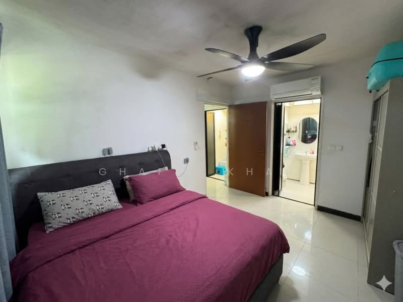 505B Yishun Street 51, 505B Yishun Street 51, 2 Bedrooms, 732 sqft, HDB Flat For Sale, by Ghafur Khan, 500140951 - Bedroom - PropertyGuru.com.sg