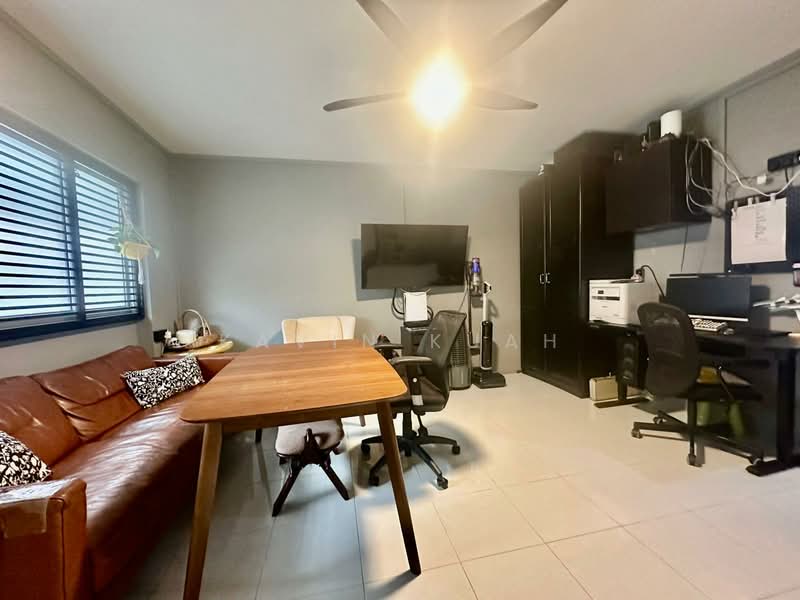 247 Bishan Street 22, 247 Bishan Street 22, 5 Bedrooms, 1,572 sqft, HDB Flat For Sale, by Kavin Kuah, 500140958 - Living Room - PropertyGuru.com.sg