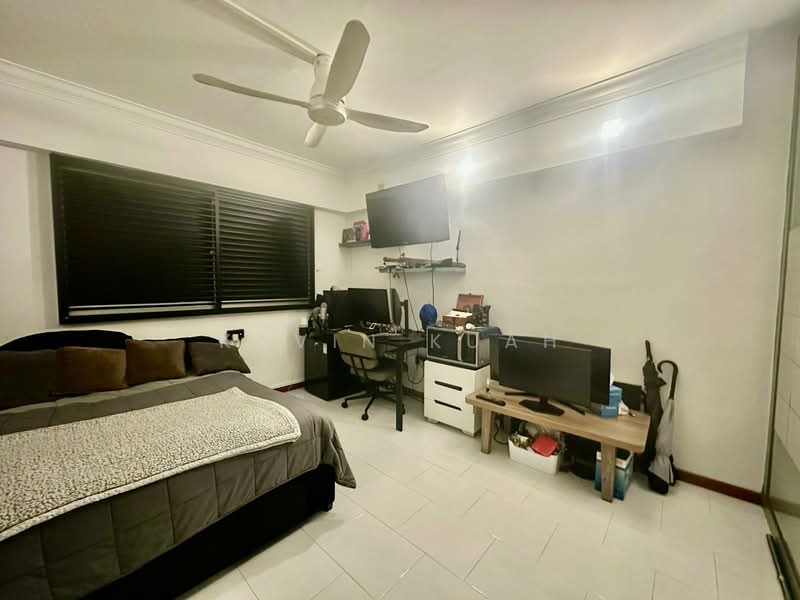 247 Bishan Street 22, 247 Bishan Street 22, 5 Bedrooms, 1,572 sqft, HDB Flat For Sale, by Kavin Kuah, 500140958 - Bedroom - PropertyGuru.com.sg