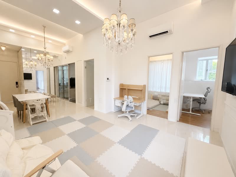 Suites Twenty Two, 25 Lorong G Telok Kurau, 3 Bedrooms, 969 sqft, Condominium For Sale, by Celeste Loh 羅婉之, 500140965 - Living Room - PropertyGuru.com.sg