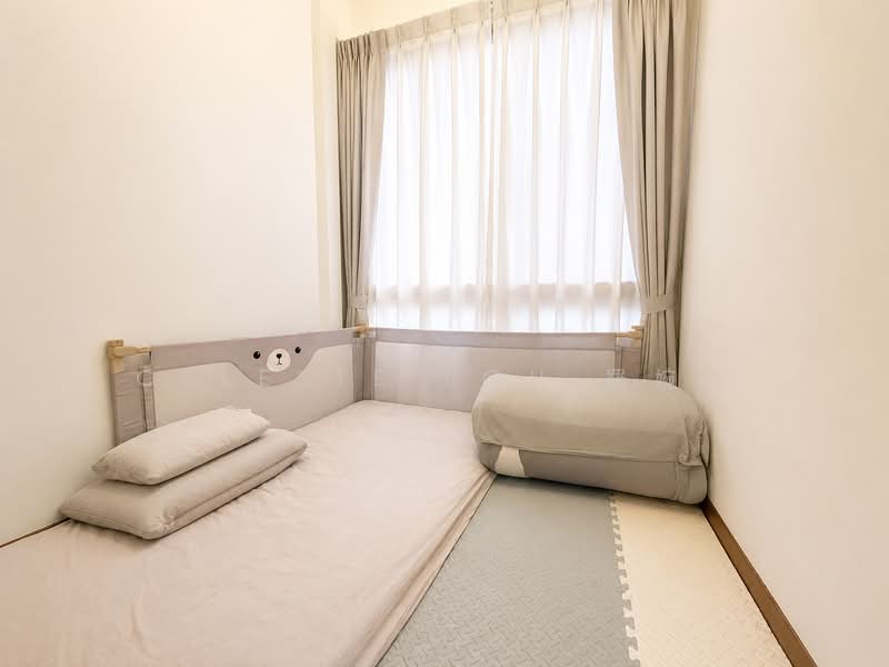 Suites Twenty Two, 25 Lorong G Telok Kurau, 3 Bedrooms, 969 sqft, Condominium For Sale, by Celeste Loh 羅婉之, 500140965 - Bedroom - PropertyGuru.com.sg