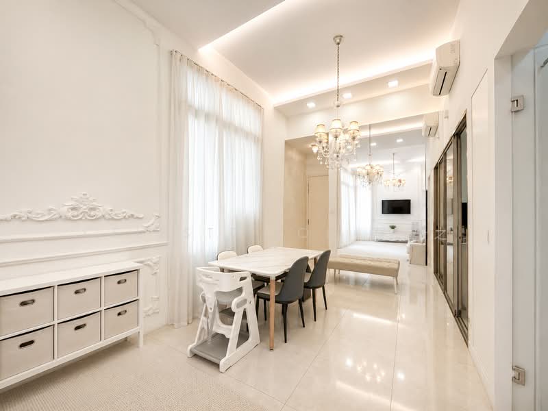 Suites Twenty Two, 25 Lorong G Telok Kurau, 3 Bedrooms, 969 sqft, Condominium For Sale, by Celeste Loh 羅婉之, 500140965 - Dining Room - PropertyGuru.com.sg