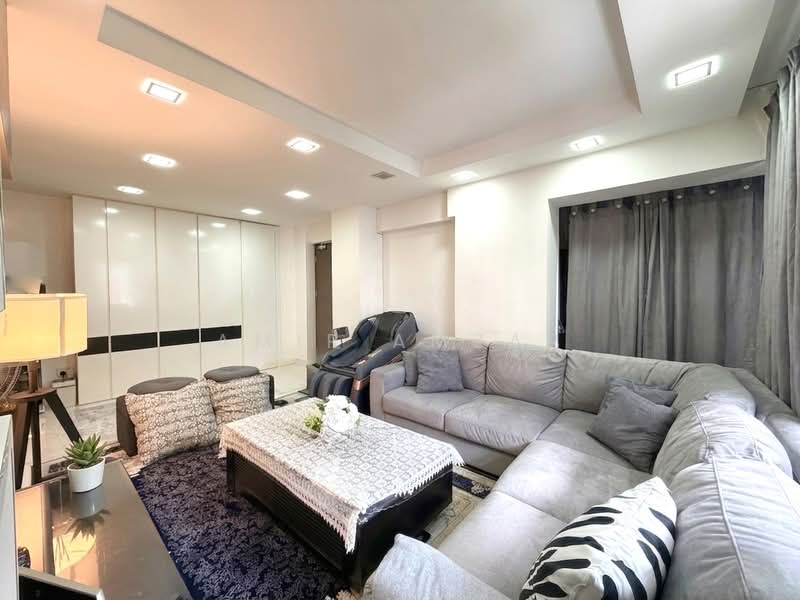 505 Tampines Central 1, 505 Tampines Central 1, 3 Bedrooms, 1,194 sqft, HDB Flat For Sale, by Amir Amzar, 500140967 - Living Room - PropertyGuru.com.sg