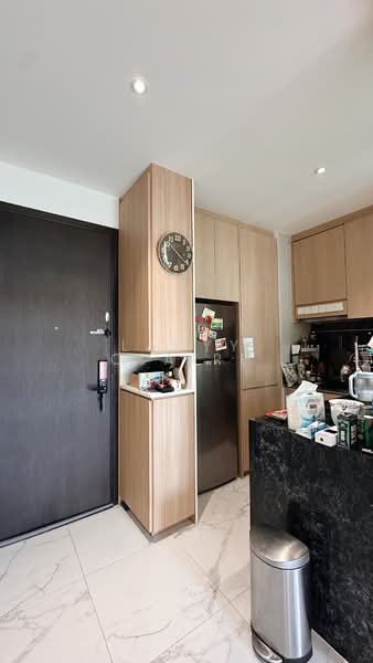 The Lilium, 31  How Sun Road, 2 Bedrooms, 710 sqft, Condominium For Sale, by Ladyy Claire, 500140974 - Kitchen - PropertyGuru.com.sg