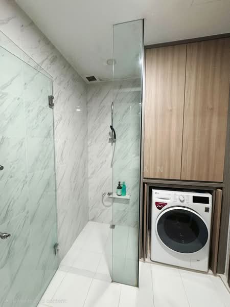 Jewel @ Buangkok, 81 Compassvale Bow, 2 Bedrooms, 764 sqft, Condominium For Sale, by Fion Gan, 500140978 - Bathroom - PropertyGuru.com.sg