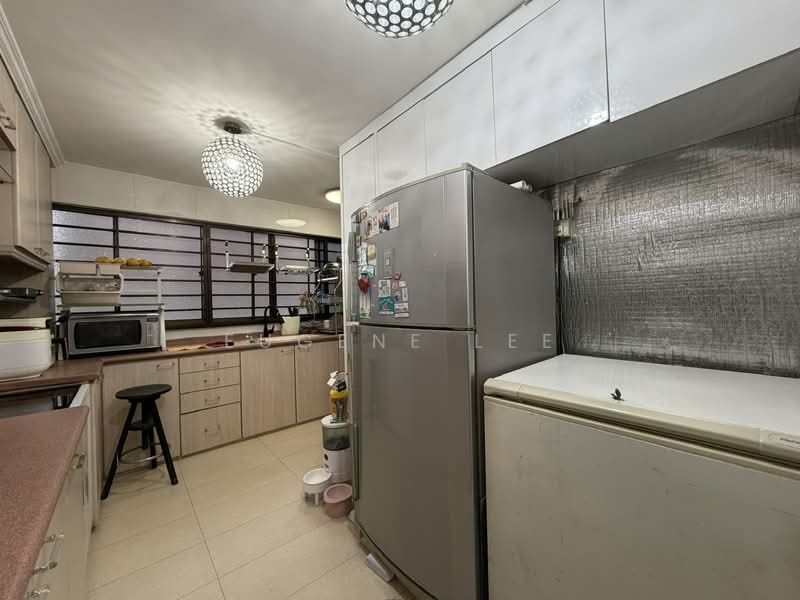 3 Queen's Road, 3 Queen's Road, 4 Bedrooms, 980 sqft, HDB Flat For Sale, by Eugene Lee, 500140986 - Kitchen - PropertyGuru.com.sg