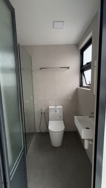 Sims Avenue Studio, , Studio, 300 sqft, Shophouse For Rent, by Sophia Ho Xiang Ling 何相羚, 500140989 - Bathroom - PropertyGuru.com.sg