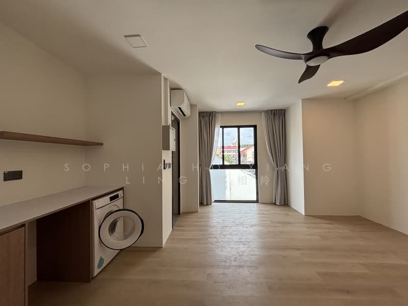 Sims Avenue Studio, Sims Avenue, Studio, 300 sqft, Shophouse For Rent, by Sophia Ho Xiang Ling 何相羚, 500140989 - S 206 - PropertyGuru.com.sg