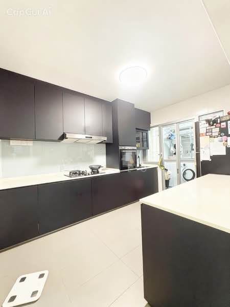 184A Woodlands Street 13, 184A Woodlands Street 13, 4 Bedrooms, 1,216 sqft, HDB Flat For Sale, by Poly Low, 500140994 - Kitchen - PropertyGuru.com.sg