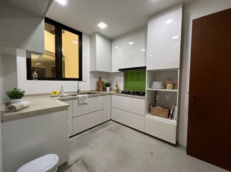 Seasons Park, 491 Yio Chu Kang Road, 2 Bedrooms, 1,066 sqft, Condominium For Rent, by Jason Lee ZY, 500140995 - Kitchen - PropertyGuru.com.sg