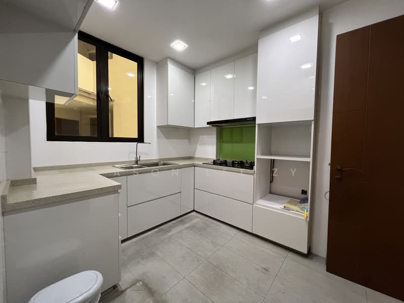 Seasons Park, 491 Yio Chu Kang Road, 2 Bedrooms, 1,066 sqft, Condominium For Rent, by Jason Lee ZY, 500140995 - Kitchen - PropertyGuru.com.sg