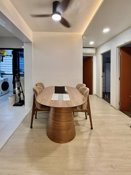 997A Buangkok Crescent, 997A Buangkok Crescent, 3 Bedrooms, 1,011 sqft, HDB Flat For Sale, by Azhar Baksin, 500141003 - Dining Room - PropertyGuru.com.sg