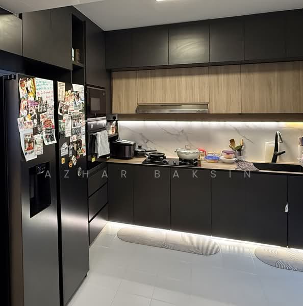 997A Buangkok Crescent, 997A Buangkok Crescent, 3 Bedrooms, 1,011 sqft, HDB Flat For Sale, by Azhar Baksin, 500141003 - Kitchen - PropertyGuru.com.sg