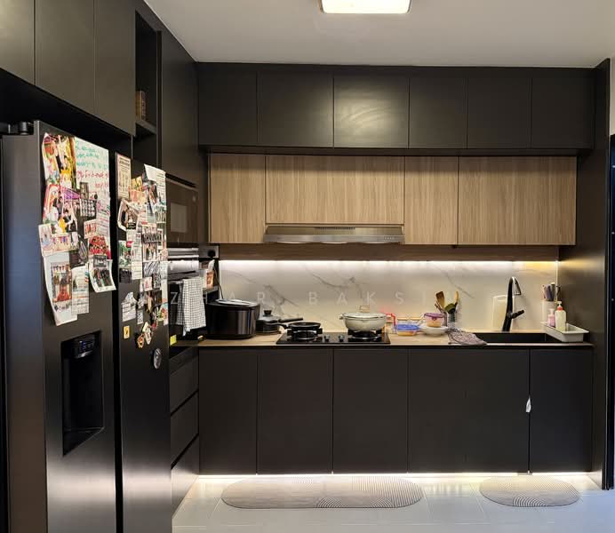 997A Buangkok Crescent, 997A Buangkok Crescent, 3 Bedrooms, 1,011 sqft, HDB Flat For Sale, by Azhar Baksin, 500141003 - Kitchen - PropertyGuru.com.sg