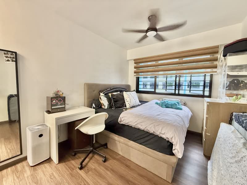 997A Buangkok Crescent, 997A Buangkok Crescent, 3 Bedrooms, 1,011 sqft, HDB Flat For Sale, by Azhar Baksin, 500141003 - Bedroom - PropertyGuru.com.sg