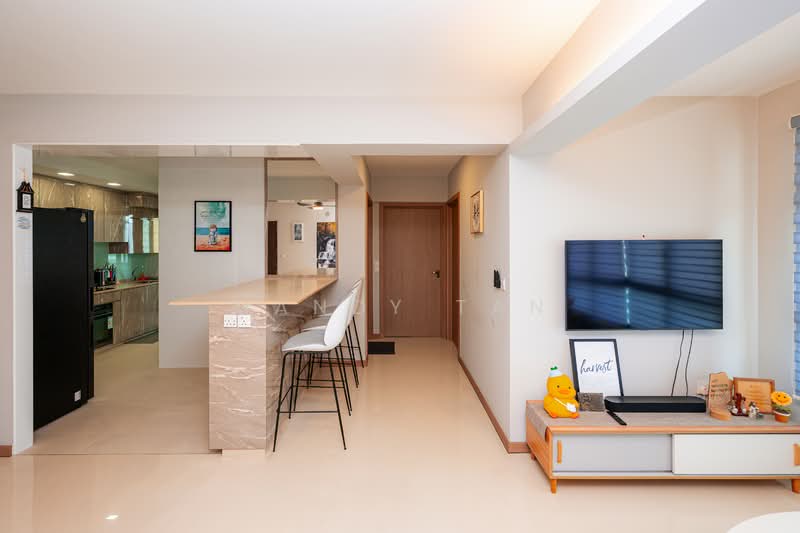 415D Northshore Drive, 415D Northshore Drive, 3 Bedrooms, 1,023 sqft, HDB Flat For Sale, by Mandy Tan, 500141004 - Living Room - PropertyGuru.com.sg