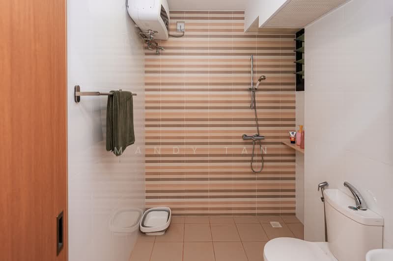 415D Northshore Drive, 415D Northshore Drive, 3 Bedrooms, 1,023 sqft, HDB Flat For Sale, by Mandy Tan, 500141004 - Bathroom - PropertyGuru.com.sg