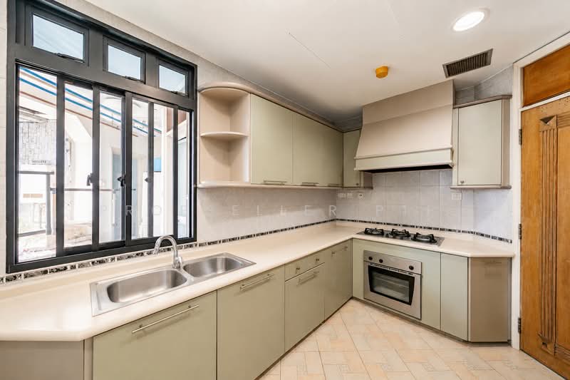D'Grove Villas, 8A Orange Grove Road, 4 Bedrooms, 2,702 sqft, Condominium For Sale, by Don Png, 500141019 - Kitchen - PropertyGuru.com.sg
