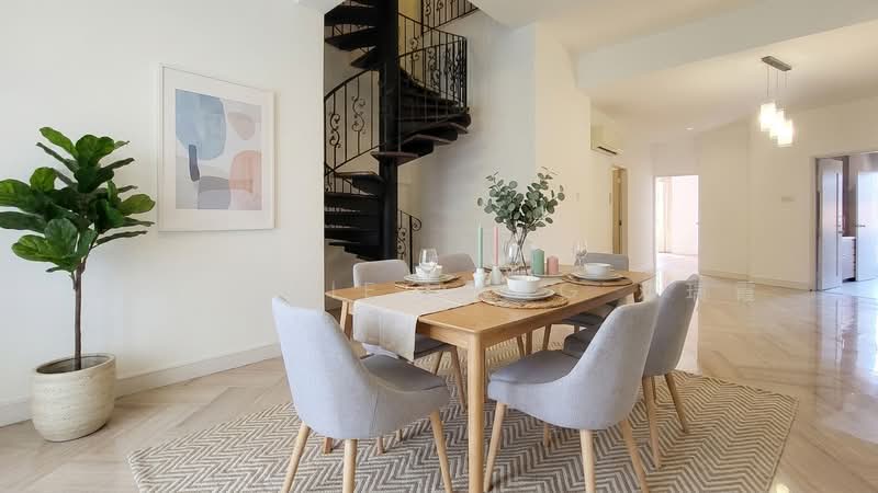 Orange Regency, 101 Fernhill Road, 3 Bedrooms, 2,422 sqft, Apartment For Rent, by Belverie Tang 邓瑞霞, 500141024 - Dining Room - PropertyGuru.com.sg