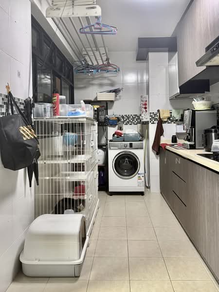 593B Montreal Ville, 593B Montreal Link, 1 Bedroom, 506 sqft, HDB Flat For Rent, by Azhar Baksin, 500141025 - Kitchen - PropertyGuru.com.sg