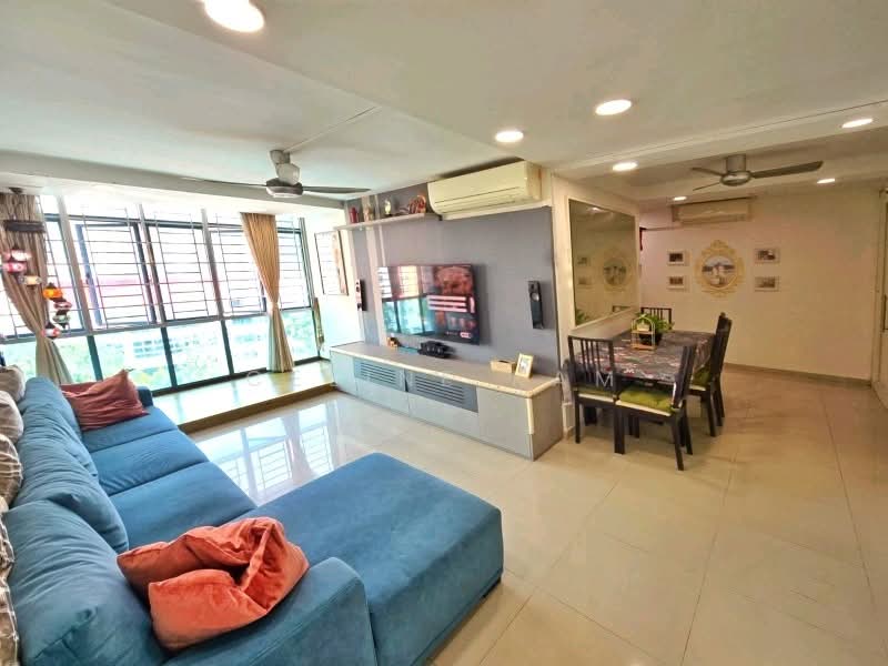 178 Edgefield Plains, , 3 Bedrooms, 1,184 sqft, HDB Flat For Sale, by Celine Kam, 500141028 - PropertyGuru.com.sg
