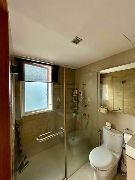 Waterview, 91 Tampines Avenue 1, 2 Bedrooms, 786 sqft, Condominium For Sale, by Ben Lee, 500141084 - Bathroom - PropertyGuru.com.sg