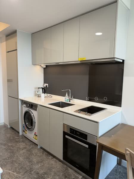 Margaret Ville, 20 Margaret Drive, 1 Bedroom, 463 sqft, Apartment For Sale, by Petrina Ngo, 500141101 - Kitchen - PropertyGuru.com.sg