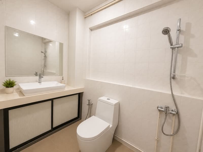 680 Woodlands Avenue 6, 680 Woodlands Avenue 6, 3 Bedrooms, 1,302 sqft, HDB Flat For Sale, by Alvin Tyh, 500141129 - Bathroom - PropertyGuru.com.sg