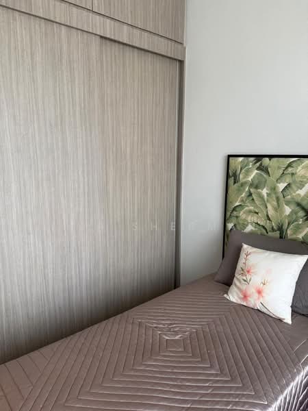 Pollen & Bleu, 17 Farrer Drive, 2 Bedrooms, 1,163 sqft, Condominium For Sale, by Ella Sherman, 500141130 - Bedroom - PropertyGuru.com.sg