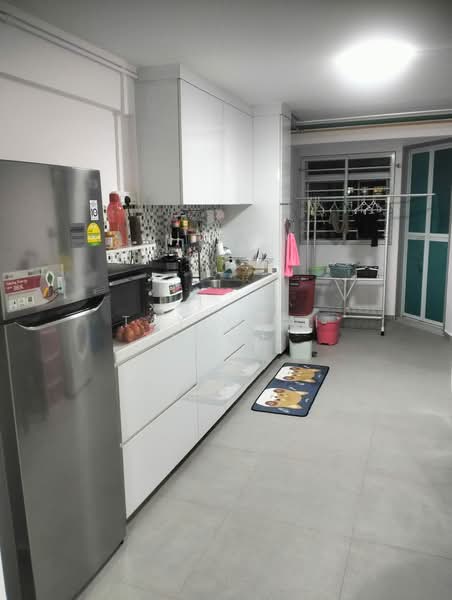 12 Marsiling Lane, 12 Marsiling Lane, Room Rental, 250 sqft, HDB Flat For Rent, by Tay Chai Heng, 500141137 - Kitchen - PropertyGuru.com.sg