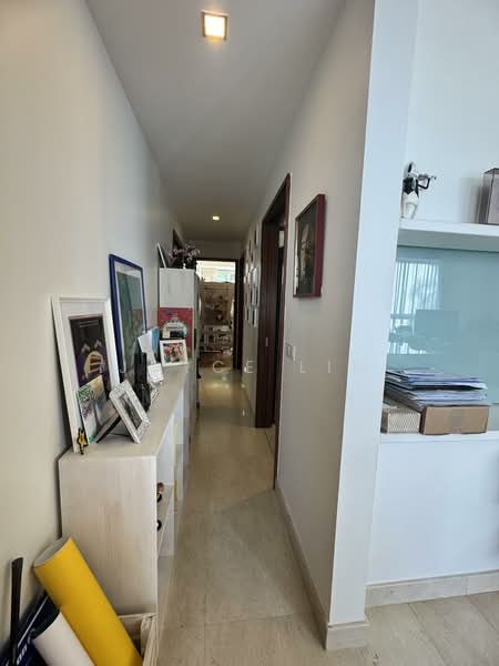The Shelford, 1C Shelford Road, 3 Bedrooms, 1,389 sqft, Condominium For Sale, by Joyce Lim, 500141156 - Corridor - PropertyGuru.com.sg