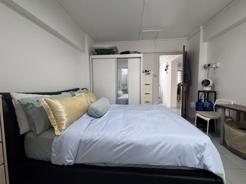 425 Yishun Avenue 11, 425 Yishun Avenue 11, 3 Bedrooms, 904 sqft, HDB Flat For Sale, by Sandra Ching 钟素玲, 500141163 - Bedroom - PropertyGuru.com.sg