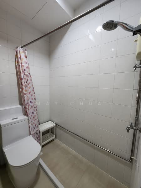 Palm Lodge, 4 Geylang Lor 37, 4 Bedrooms, 1,646 sqft, Apartment For Sale, by May Chua, 500141170 - Bathroom - PropertyGuru.com.sg